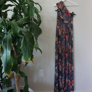 Beautiful one-shoulder maxi dress for prom, wedding, summer party / dinner